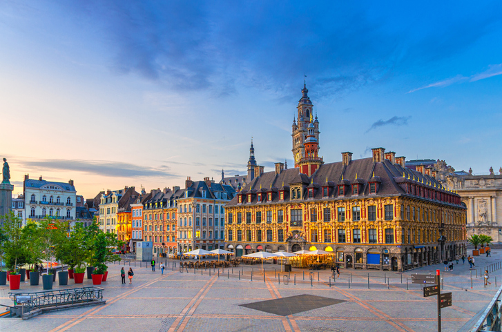 Lille cityscape, La Grand Place square